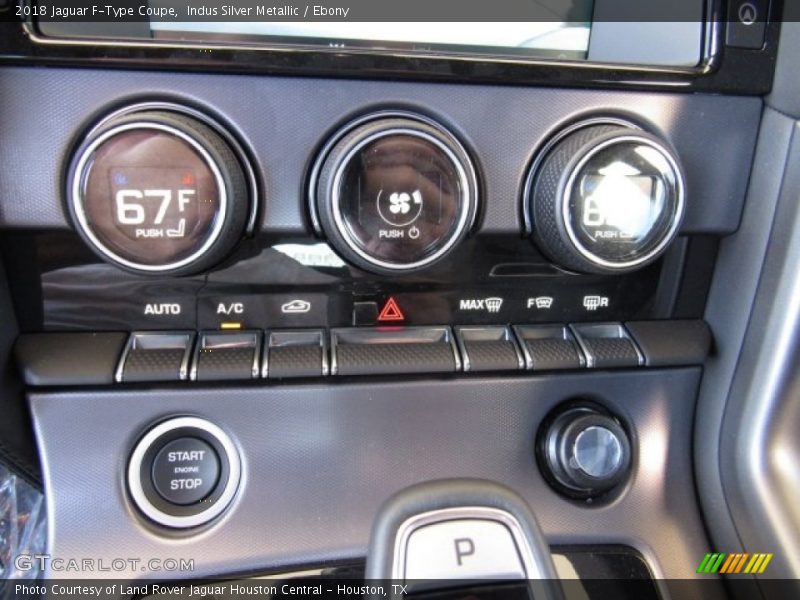 Controls of 2018 F-Type Coupe