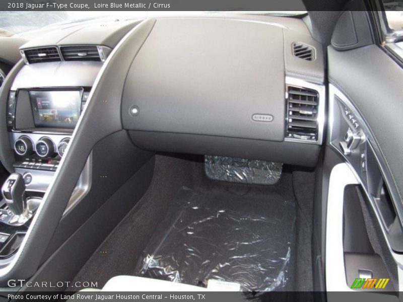 Loire Blue Metallic / Cirrus 2018 Jaguar F-Type Coupe