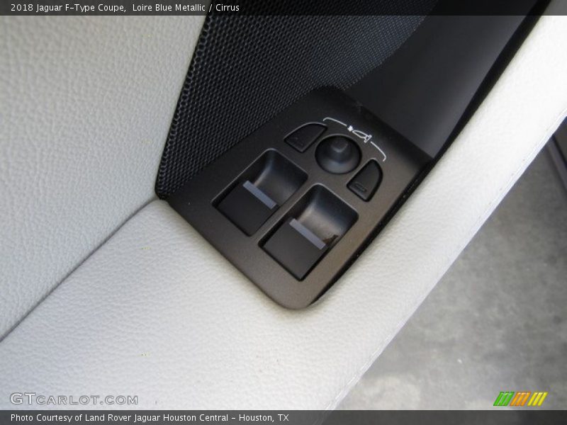 Loire Blue Metallic / Cirrus 2018 Jaguar F-Type Coupe