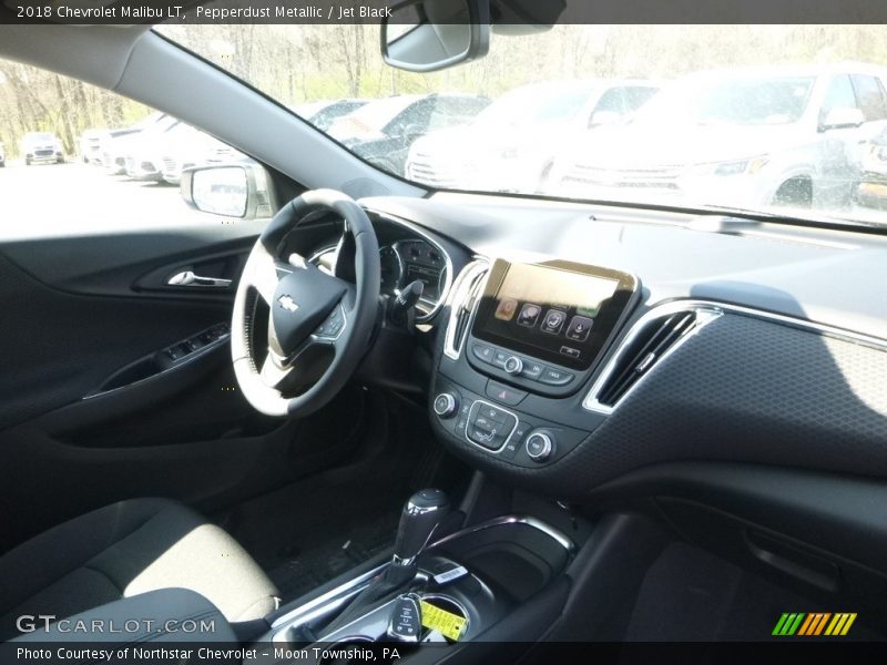 Pepperdust Metallic / Jet Black 2018 Chevrolet Malibu LT