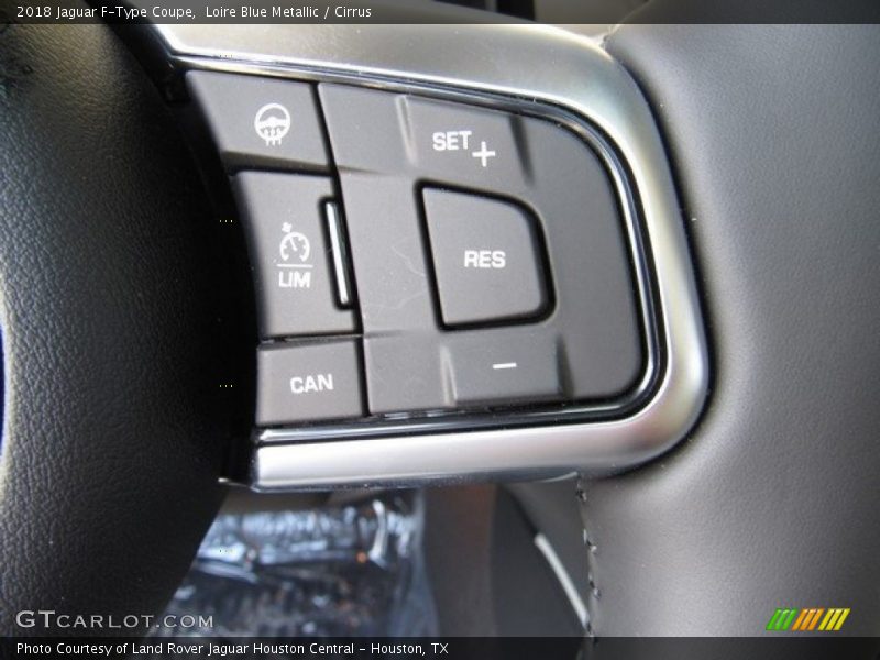 Controls of 2018 F-Type Coupe