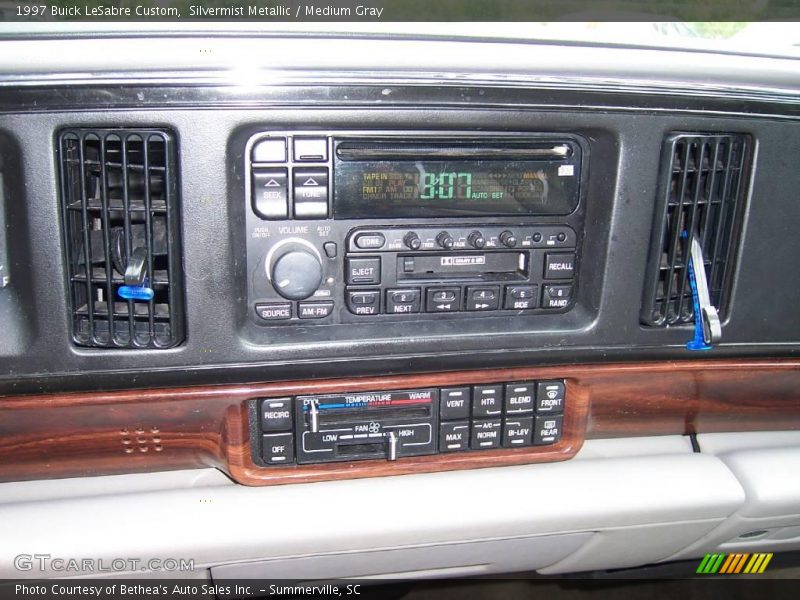 Silvermist Metallic / Medium Gray 1997 Buick LeSabre Custom