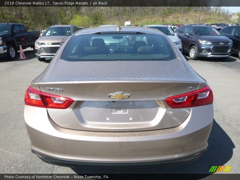 Sandy Ridge Metallic / Jet Black 2018 Chevrolet Malibu LT