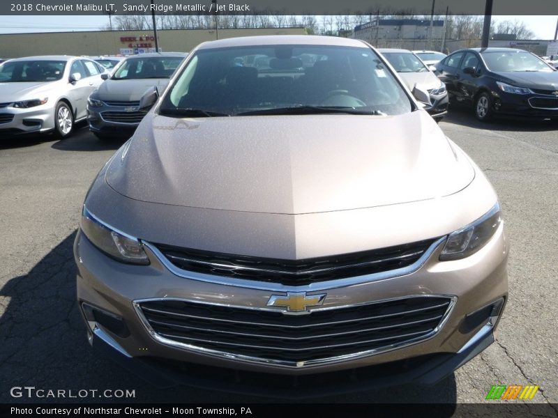 Sandy Ridge Metallic / Jet Black 2018 Chevrolet Malibu LT