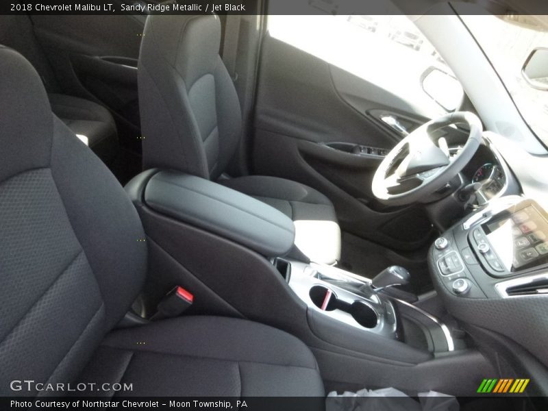 Sandy Ridge Metallic / Jet Black 2018 Chevrolet Malibu LT