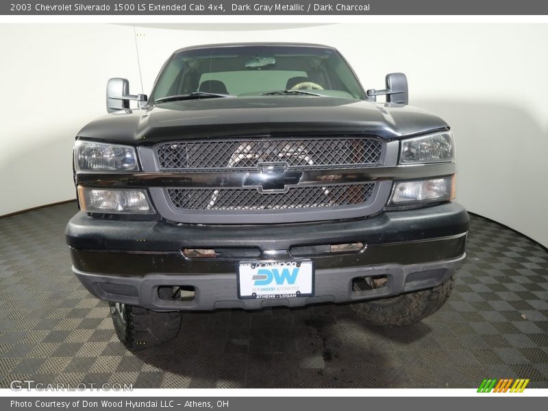 Dark Gray Metallic / Dark Charcoal 2003 Chevrolet Silverado 1500 LS Extended Cab 4x4