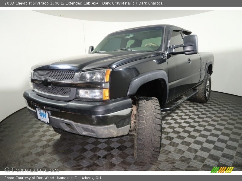 Dark Gray Metallic / Dark Charcoal 2003 Chevrolet Silverado 1500 LS Extended Cab 4x4