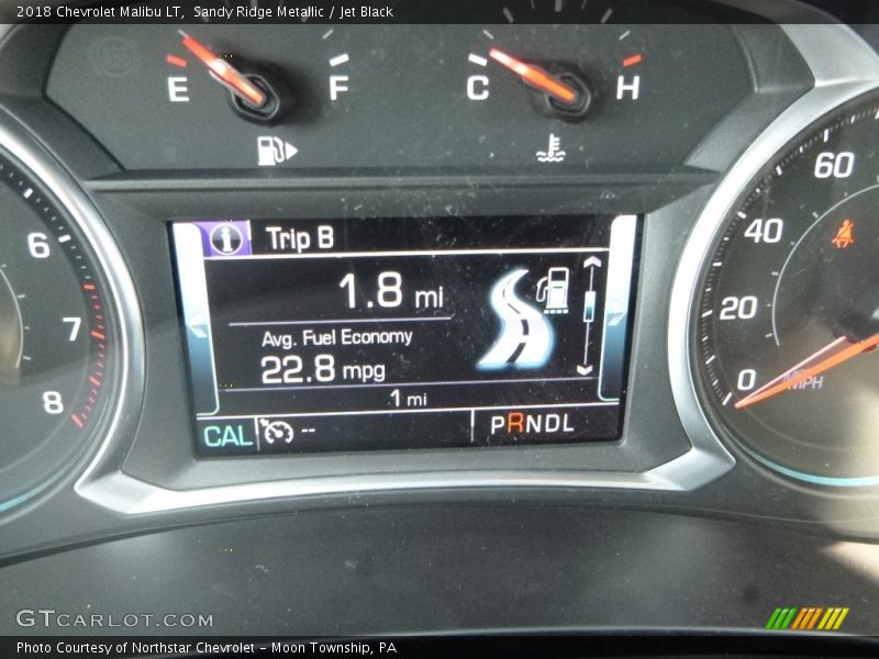 Sandy Ridge Metallic / Jet Black 2018 Chevrolet Malibu LT
