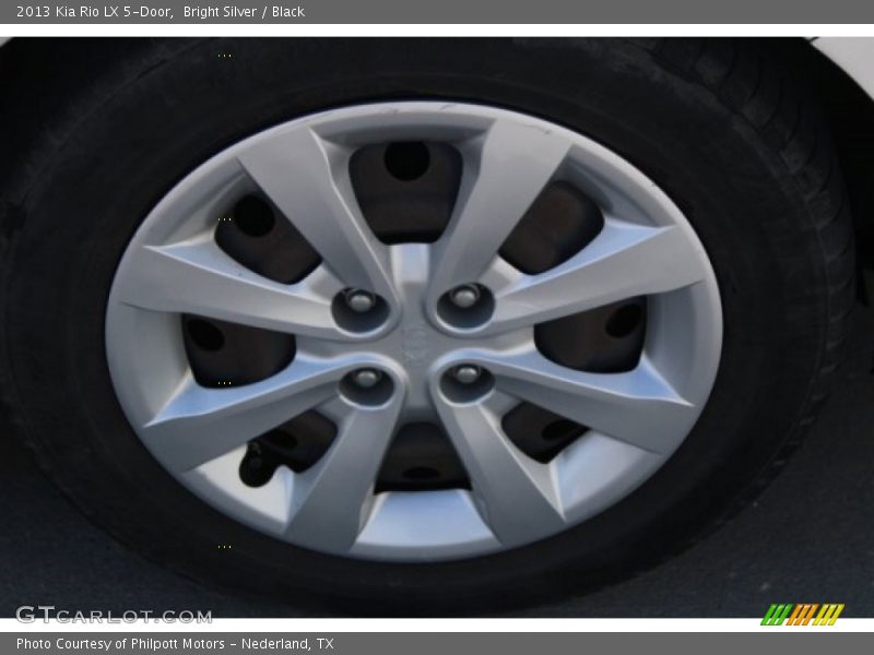 Bright Silver / Black 2013 Kia Rio LX 5-Door