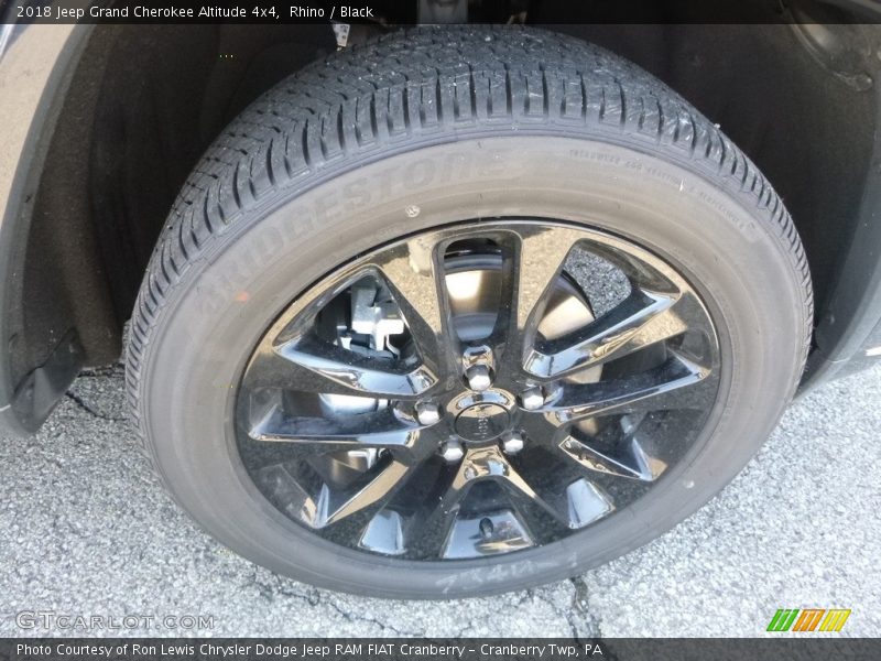 Rhino / Black 2018 Jeep Grand Cherokee Altitude 4x4