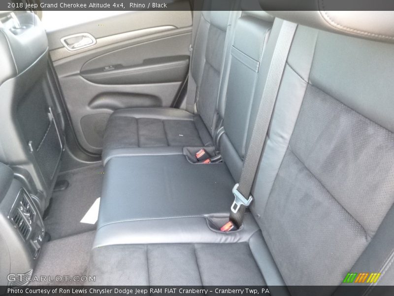 Rhino / Black 2018 Jeep Grand Cherokee Altitude 4x4