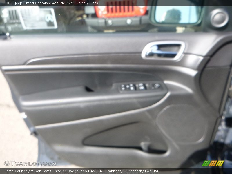 Rhino / Black 2018 Jeep Grand Cherokee Altitude 4x4