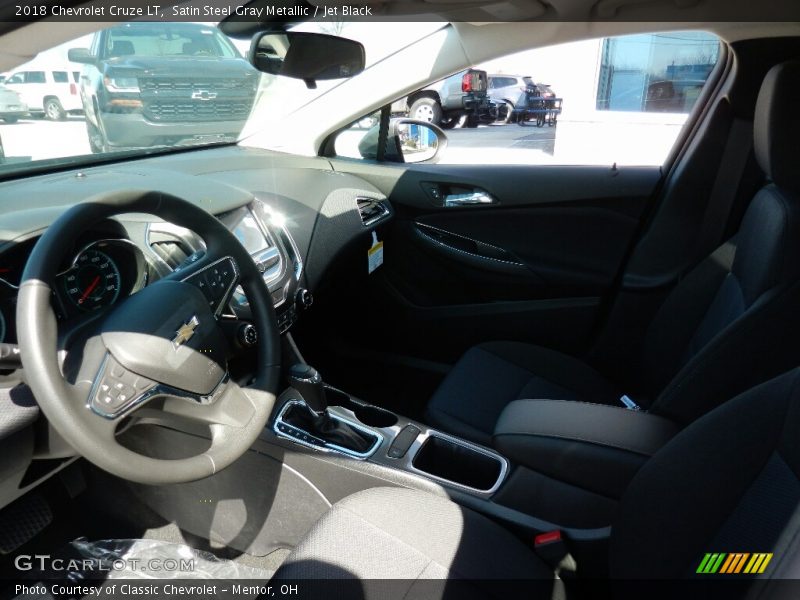 Satin Steel Gray Metallic / Jet Black 2018 Chevrolet Cruze LT