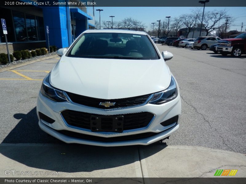 Summit White / Jet Black 2018 Chevrolet Cruze LT