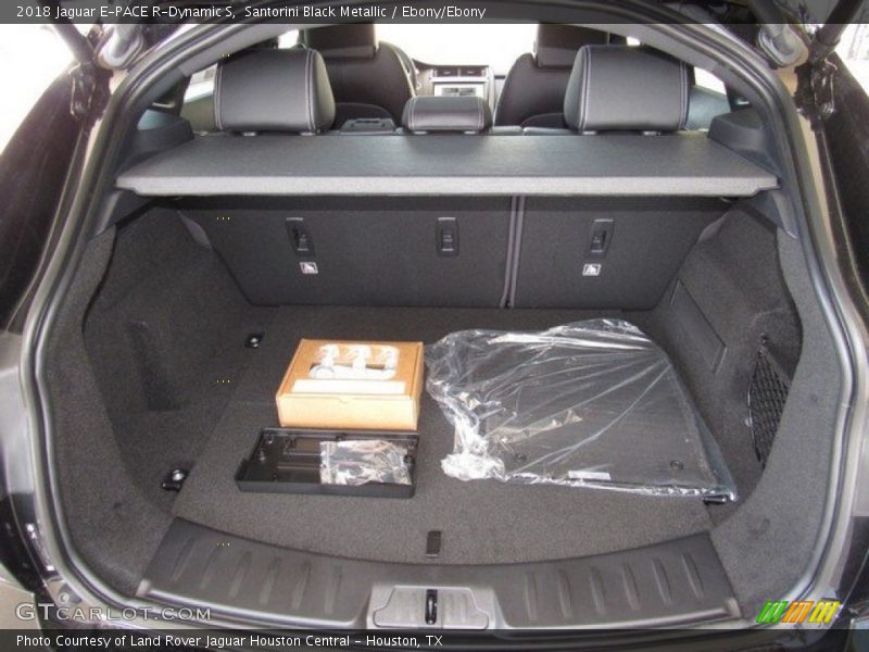 Santorini Black Metallic / Ebony/Ebony 2018 Jaguar E-PACE R-Dynamic S
