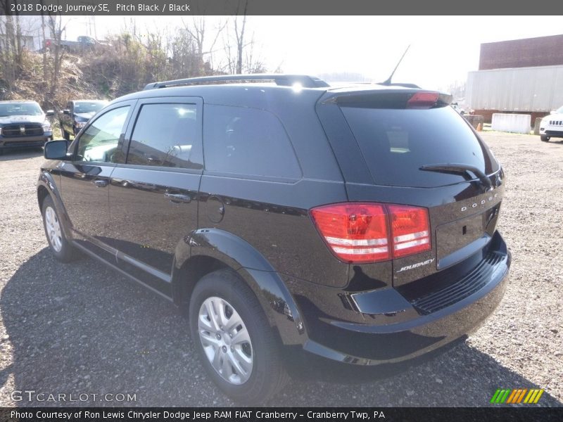 Pitch Black / Black 2018 Dodge Journey SE