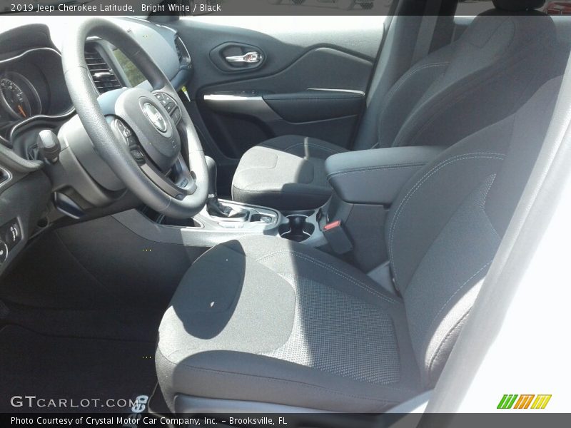 Bright White / Black 2019 Jeep Cherokee Latitude