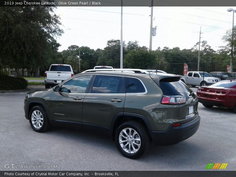Olive Green Pearl / Black 2019 Jeep Cherokee Latitude