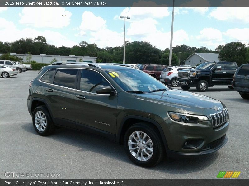Olive Green Pearl / Black 2019 Jeep Cherokee Latitude