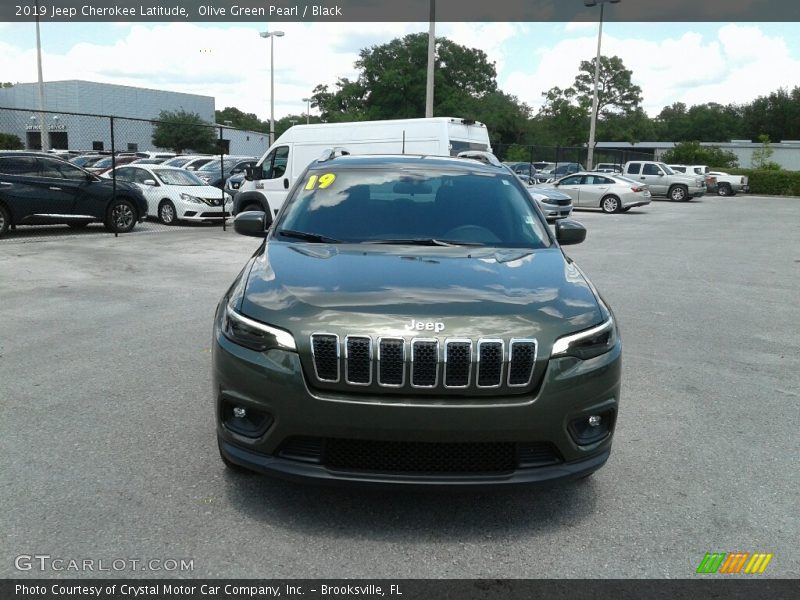 Olive Green Pearl / Black 2019 Jeep Cherokee Latitude