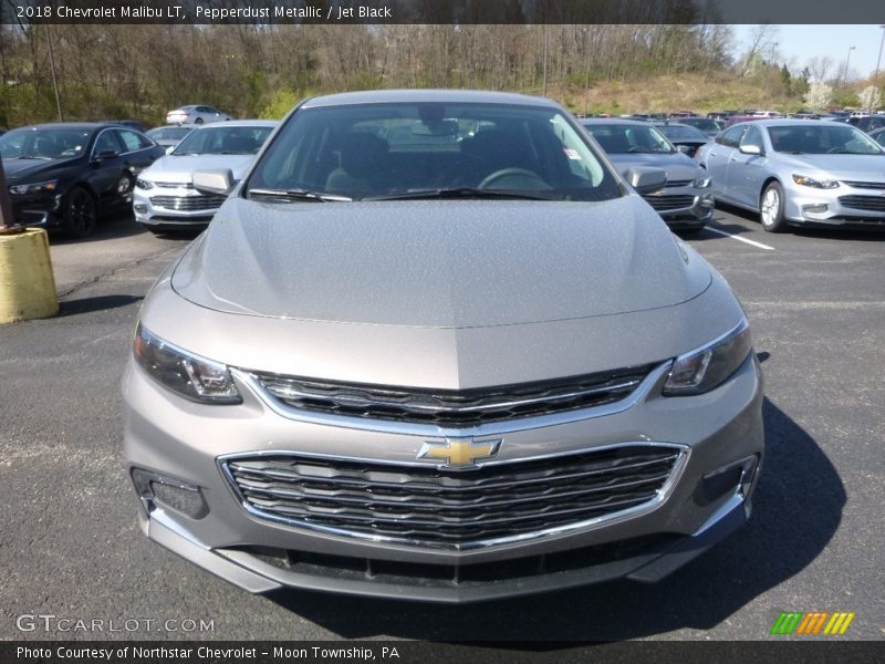 Pepperdust Metallic / Jet Black 2018 Chevrolet Malibu LT