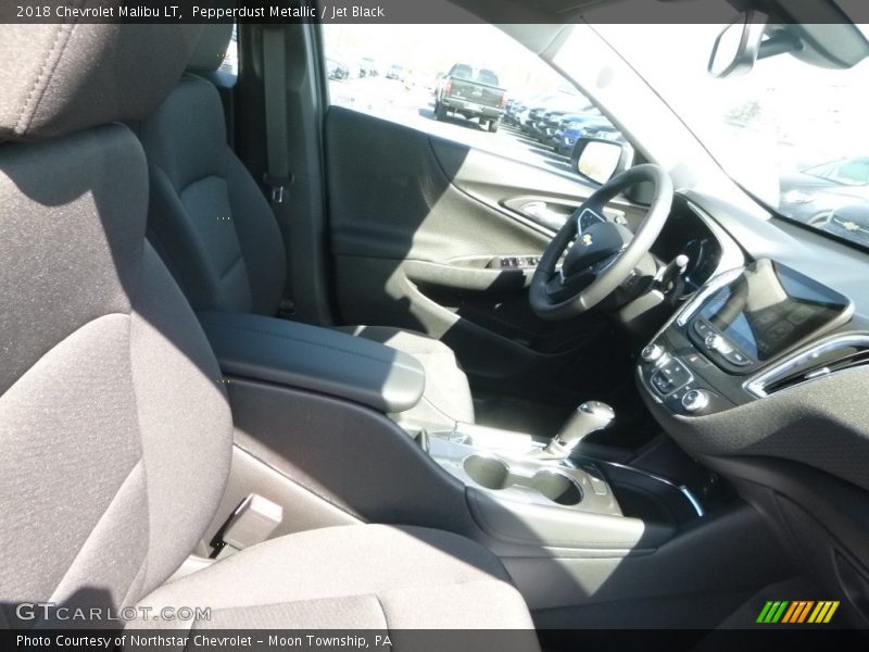 Pepperdust Metallic / Jet Black 2018 Chevrolet Malibu LT