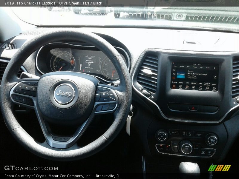 Olive Green Pearl / Black 2019 Jeep Cherokee Latitude