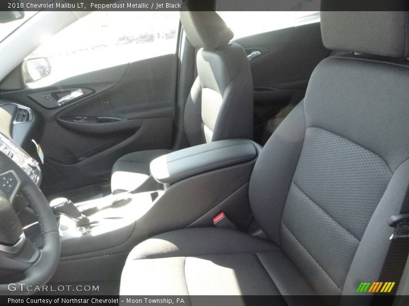 Pepperdust Metallic / Jet Black 2018 Chevrolet Malibu LT
