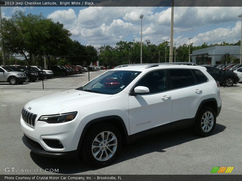 Bright White / Black 2019 Jeep Cherokee Latitude