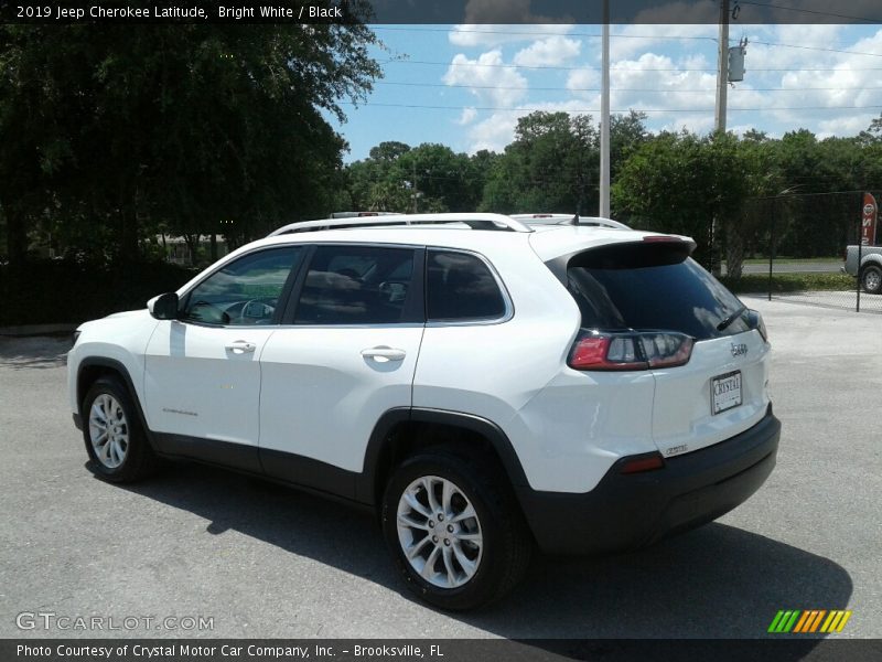 Bright White / Black 2019 Jeep Cherokee Latitude