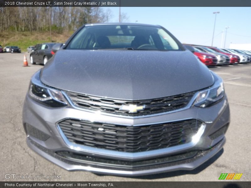 Satin Steel Gray Metallic / Jet Black 2018 Chevrolet Cruze LT