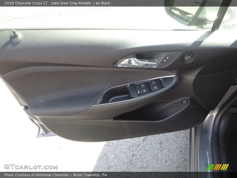 Satin Steel Gray Metallic / Jet Black 2018 Chevrolet Cruze LT