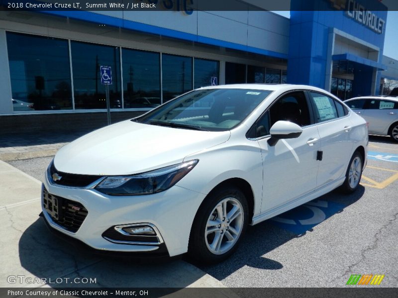 Summit White / Jet Black 2018 Chevrolet Cruze LT