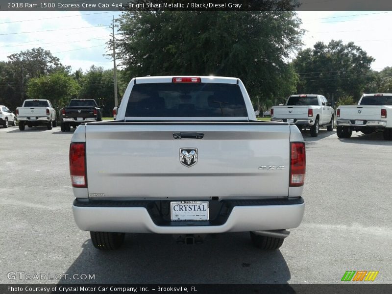 Bright Silver Metallic / Black/Diesel Gray 2018 Ram 1500 Express Crew Cab 4x4