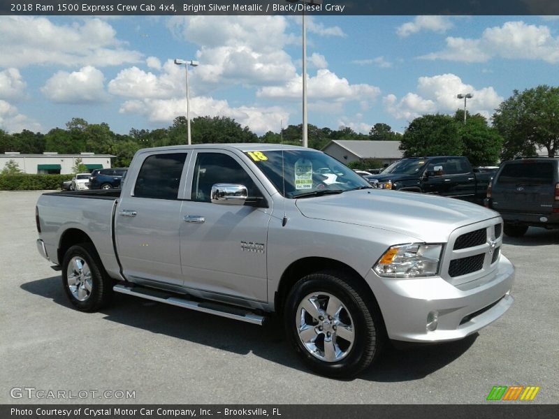 Bright Silver Metallic / Black/Diesel Gray 2018 Ram 1500 Express Crew Cab 4x4