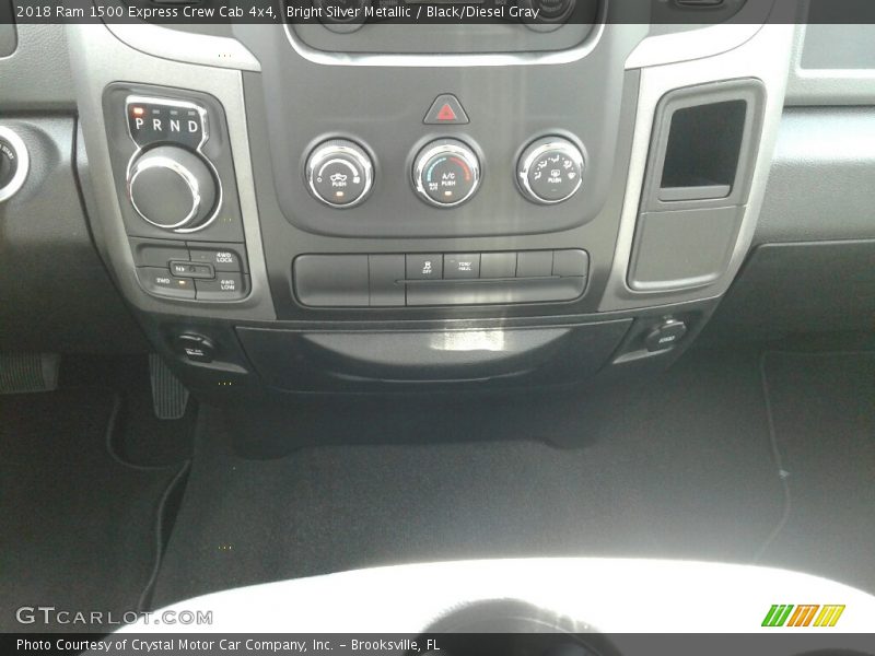 Bright Silver Metallic / Black/Diesel Gray 2018 Ram 1500 Express Crew Cab 4x4
