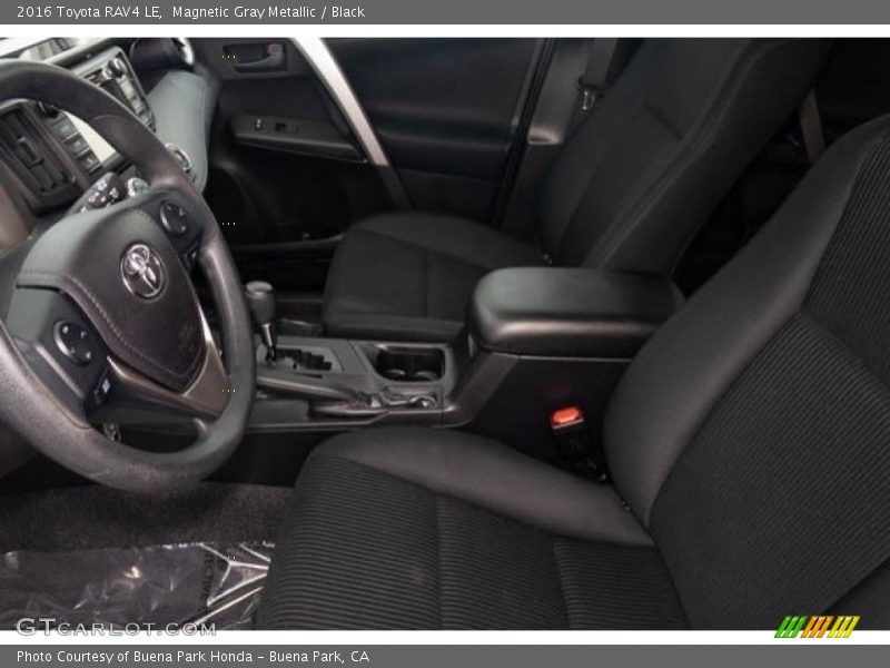 Magnetic Gray Metallic / Black 2016 Toyota RAV4 LE
