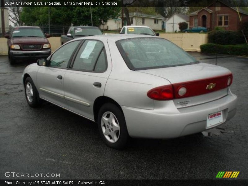 Ultra Silver Metallic / Graphite 2004 Chevrolet Cavalier Sedan