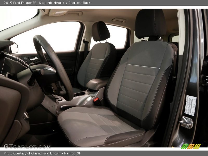 Magnetic Metallic / Charcoal Black 2015 Ford Escape SE
