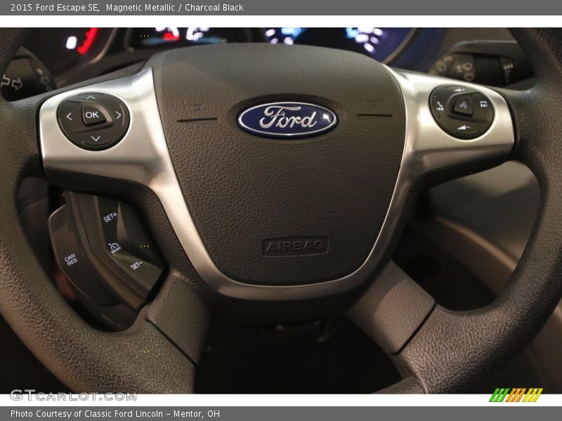 Magnetic Metallic / Charcoal Black 2015 Ford Escape SE