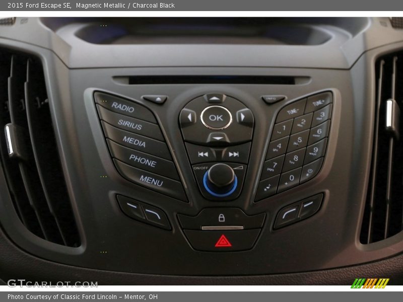 Magnetic Metallic / Charcoal Black 2015 Ford Escape SE