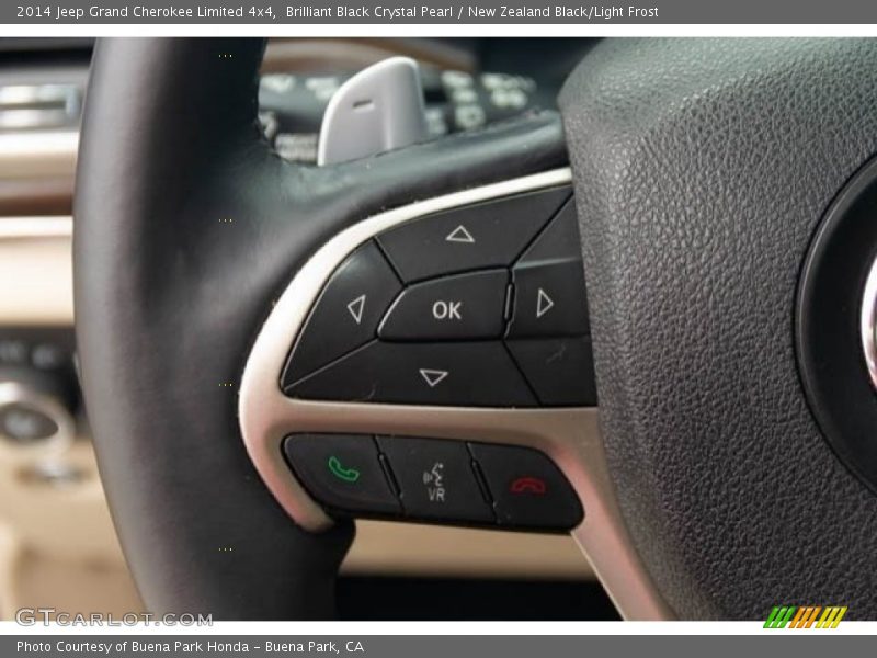 Brilliant Black Crystal Pearl / New Zealand Black/Light Frost 2014 Jeep Grand Cherokee Limited 4x4