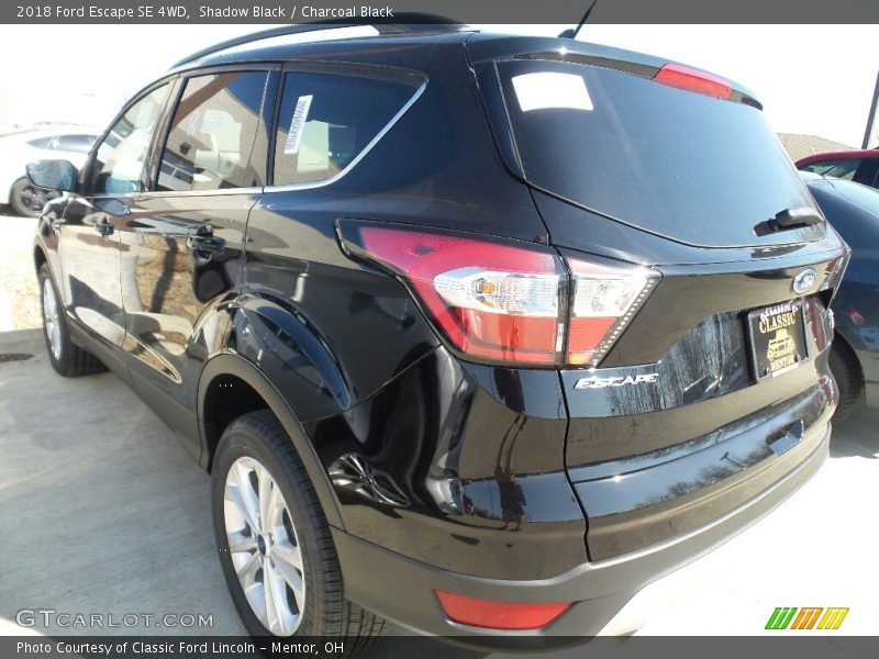 Shadow Black / Charcoal Black 2018 Ford Escape SE 4WD