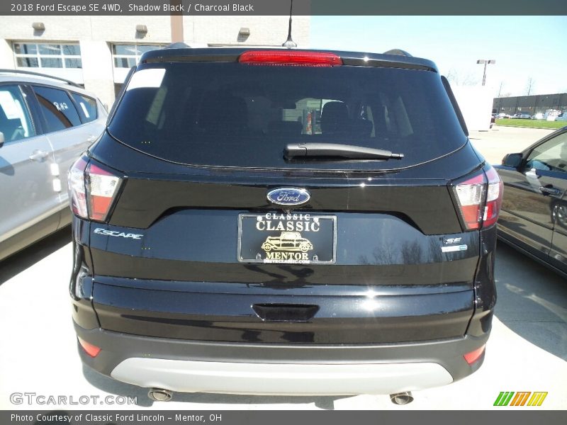 Shadow Black / Charcoal Black 2018 Ford Escape SE 4WD