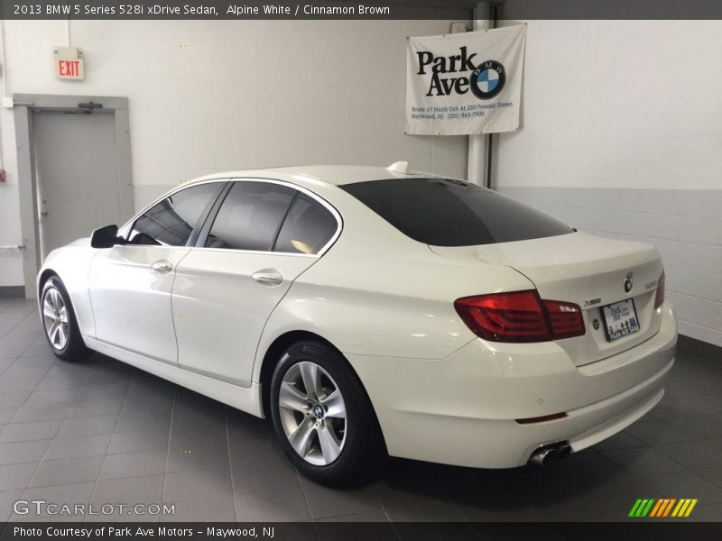 Alpine White / Cinnamon Brown 2013 BMW 5 Series 528i xDrive Sedan