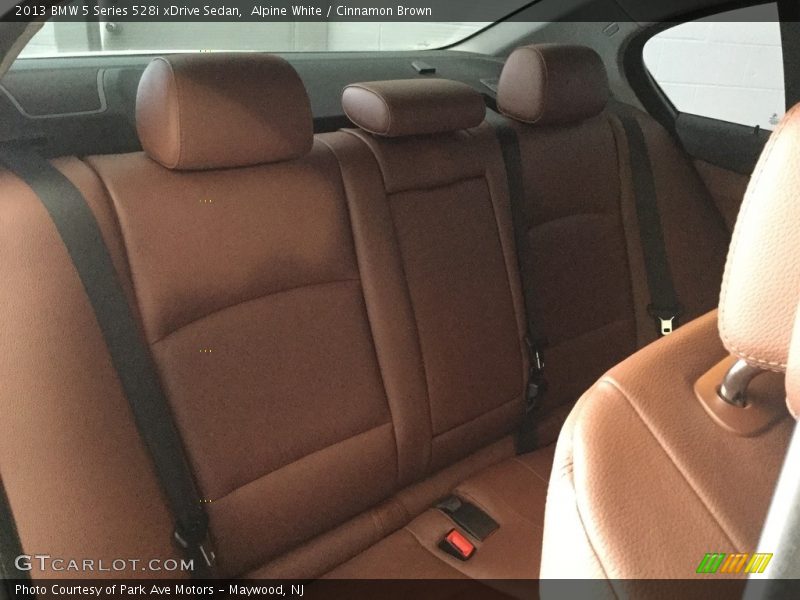 Alpine White / Cinnamon Brown 2013 BMW 5 Series 528i xDrive Sedan