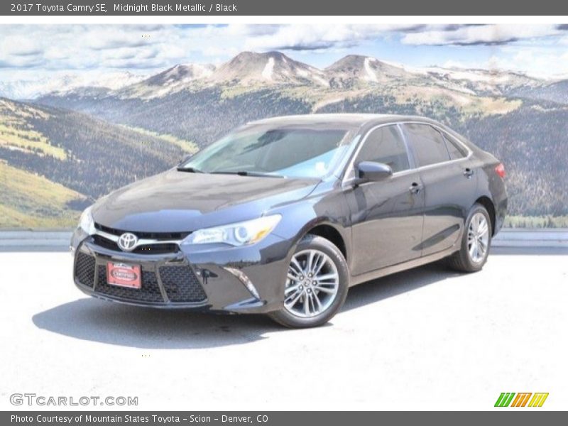 Midnight Black Metallic / Black 2017 Toyota Camry SE