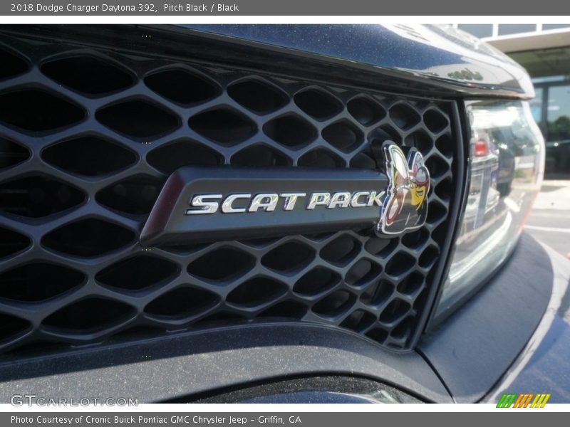 Pitch Black / Black 2018 Dodge Charger Daytona 392