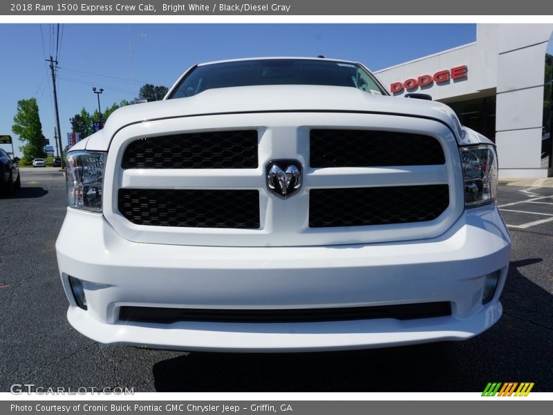Bright White / Black/Diesel Gray 2018 Ram 1500 Express Crew Cab