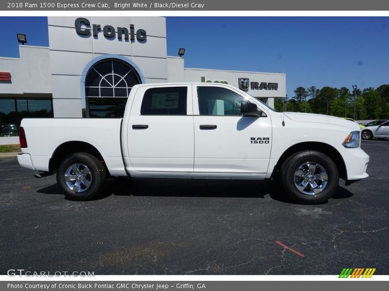 Bright White / Black/Diesel Gray 2018 Ram 1500 Express Crew Cab